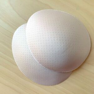 NWOT Lululemon Removable Bra Pads